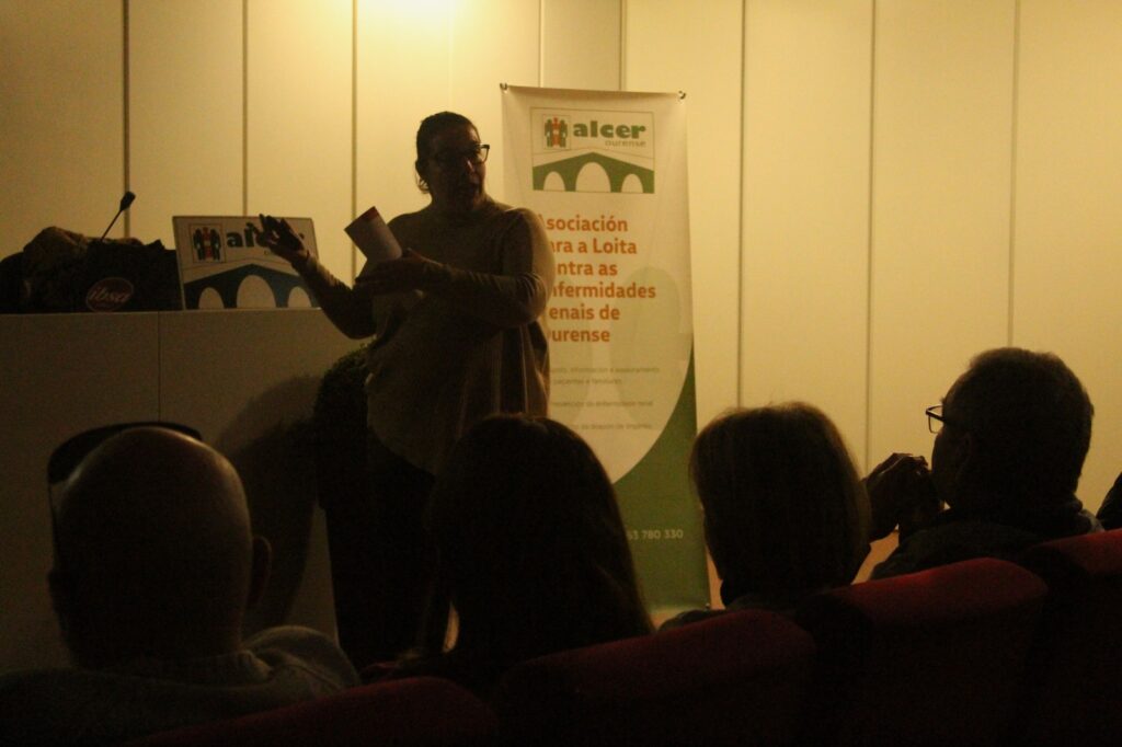 Conferencia "Documento de Instrucións Previas e Testamento Vital" en O Barco de Valdeorras.