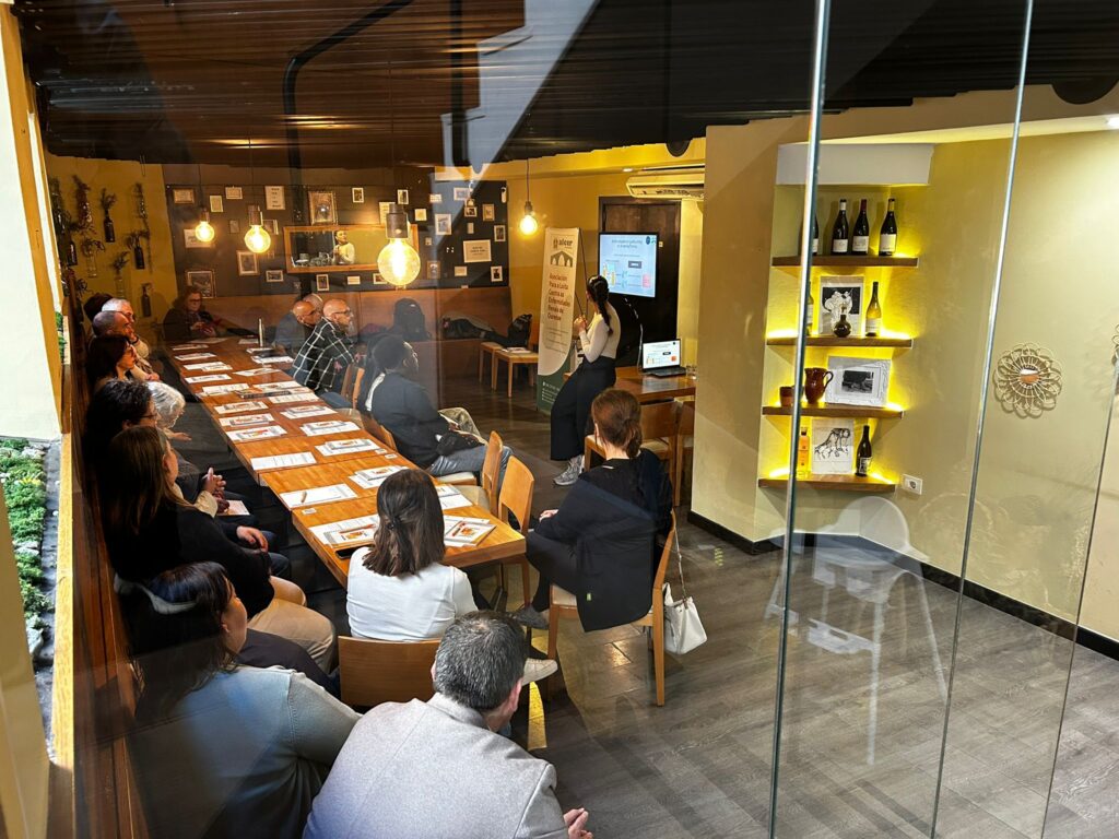ALCER Ourense e Bágoa Gastrobar realizan un taller de gastronomía para persoas con ERC.